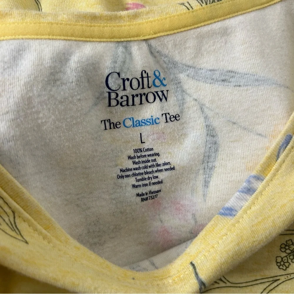 Croft & Barrow Yellow Floral Short Sleeve Classic Tee Size Large - Picture 5 of 5